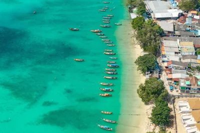 Tropical Rawai Beach Home Retreat with Pool & Gym – 写真 10